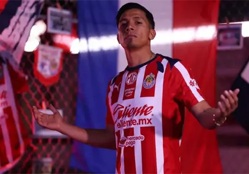 Chivas presentó a Ángel Sepúlveda Chivas presentó a Ángel Sepúlveda