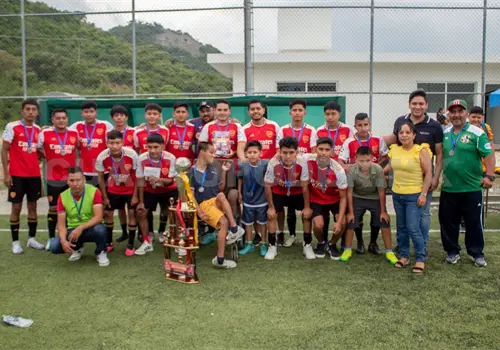 Todo listo para la inauguraci&oacute;n en Bochil