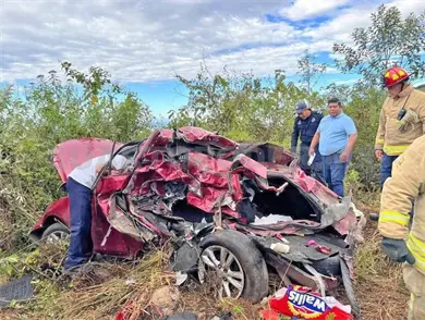 Encontronazo deja cuatro lesionados Encontronazo deja cuatro lesionados