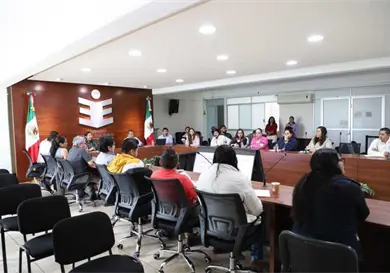 Validan m&aacute;s de 518 mil firmas para la revocaci&oacute;n de mandato