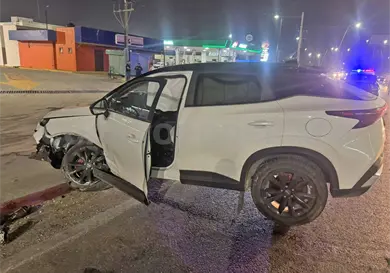 Sale del camino al perder el control