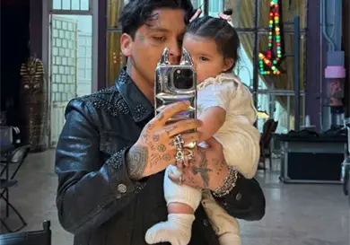 Nodal quiere convivir con Inti