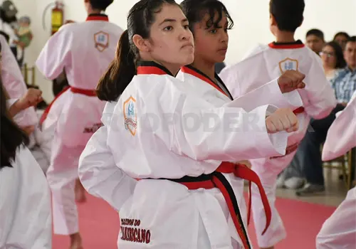 Evaluaci&oacute;n nacional re&uacute;ne a la generaci&oacute;n 30