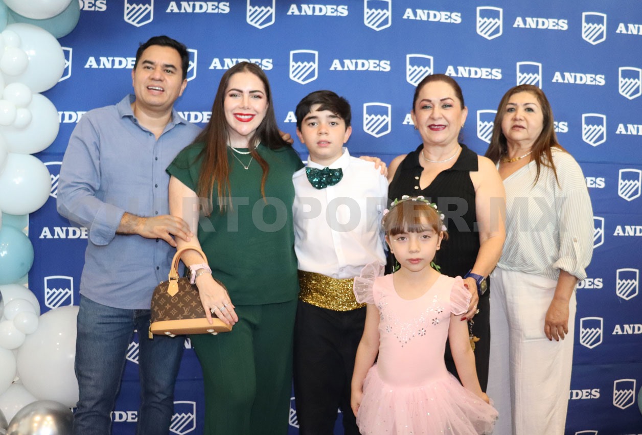 ¡Una explosión de luz, música y Navidad!