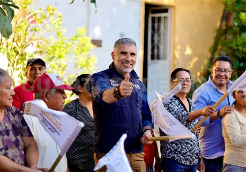 Fortalece &Aacute;ngel Torres servicios en Patria Nueva