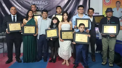 Entregan premios a lo mejor del deporte