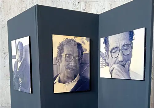 El Poeta Mayor llega al Congreso El Poeta Mayor llega al Congreso