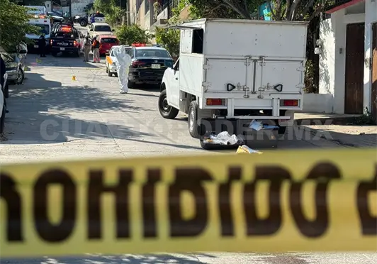 Lo balea taxista por presunta infidelidad