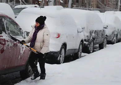 Cancelan m&aacute;s de mil vuelos por el clima invernal