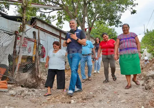 Constata &Aacute;ngel Torres avances de infraestructura vial