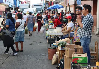 Comercio informal domina el fin de a&ntilde;o
