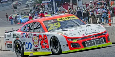 De la Parra se luce en Nascar Challenge 2025
