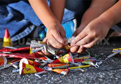 Insisten en evitar uso de pirotecnia en fiestas de fin de año Insisten en evitar uso de pirotecnia en fiestas de fin de año