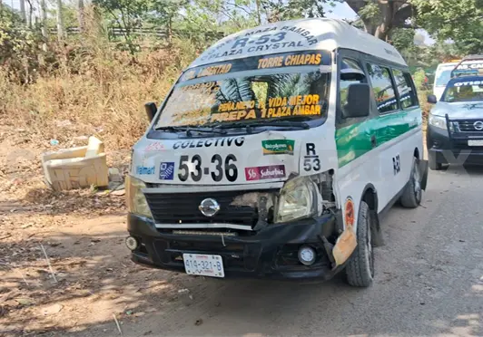 Se estrellan dos; tres lesionados, el saldo