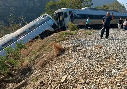 Realizan diligencias a la caja negra del tren