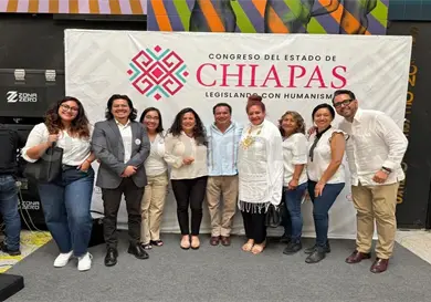 Contribuye Unicach a reforma de escudo estatal Contribuye Unicach a reforma de escudo estatal