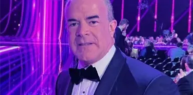 Due&ntilde;o de Miss Universo reaparece