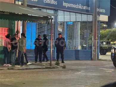 Pelea deja a una fémina apedreada Pelea deja a una fémina apedreada