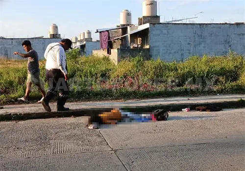 Fallece al ser atropellada por una motocicleta