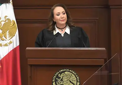 Presenta Esquivel informe de Comisión de Receso Presenta Esquivel informe de Comisión de Receso