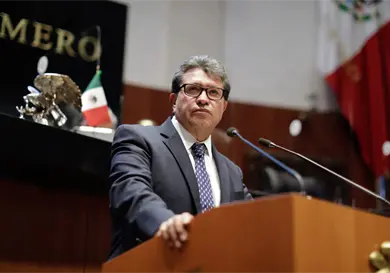 Definen cambios estructurales y de funcionarios Definen cambios estructurales y de funcionarios