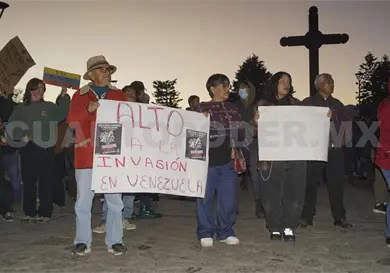 Protestan por la invasi&oacute;n de EE.UU. a Venezuela