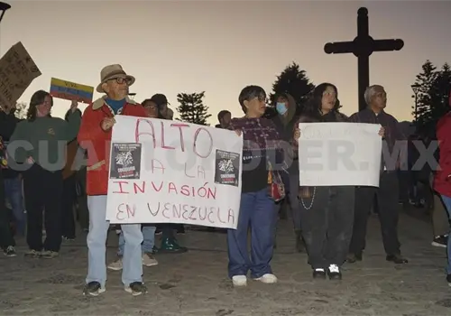 Protestan por la invasi&oacute;n de EE.UU. a Venezuela