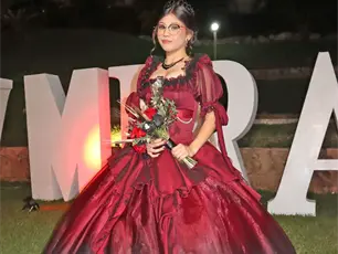 Miranda plasma su personalidad en su fiesta