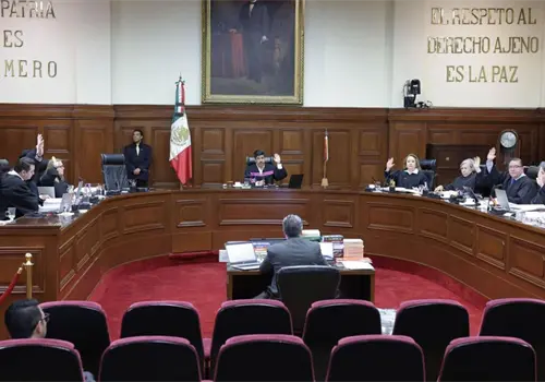 SCJN invalida ley que exigía permiso para manifestarse SCJN invalida ley que exigía permiso para manifestarse