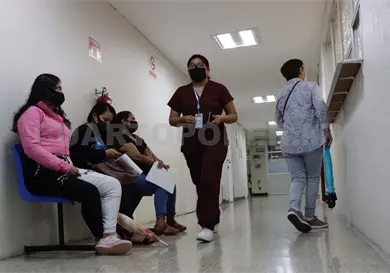 Frenan fuga de talento médico especialista Frenan fuga de talento médico especialista