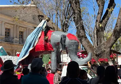 Llegan Reyes Magos al centro de SCLC