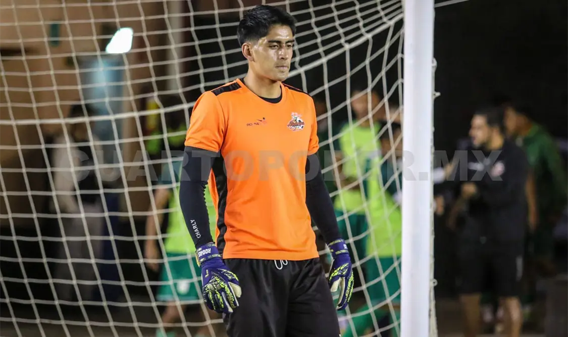 El arquero chiapaneco aporta juventud, experiencia y presencia física al arco de Alebrijes en la Liga de Expansión MX. Cortesía