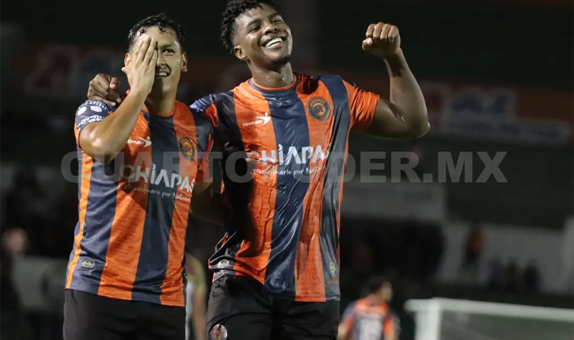 El delantero colombiano dice sentirse arropado por la afición felina y motivado para responder con goles en casa. Diego Pérez/CP