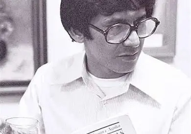 Recordar&aacute;n al poeta del mar