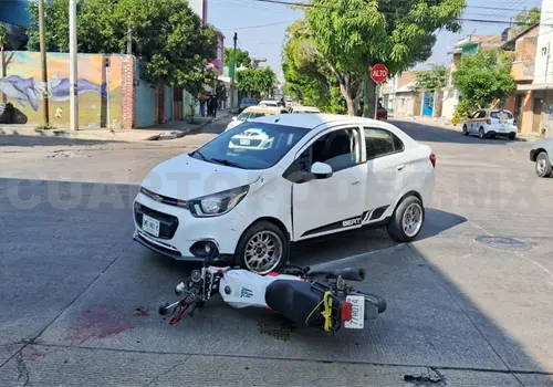 Le cortan el paso a adulto mayor y sale proyectado Le cortan el paso a adulto mayor y sale proyectado