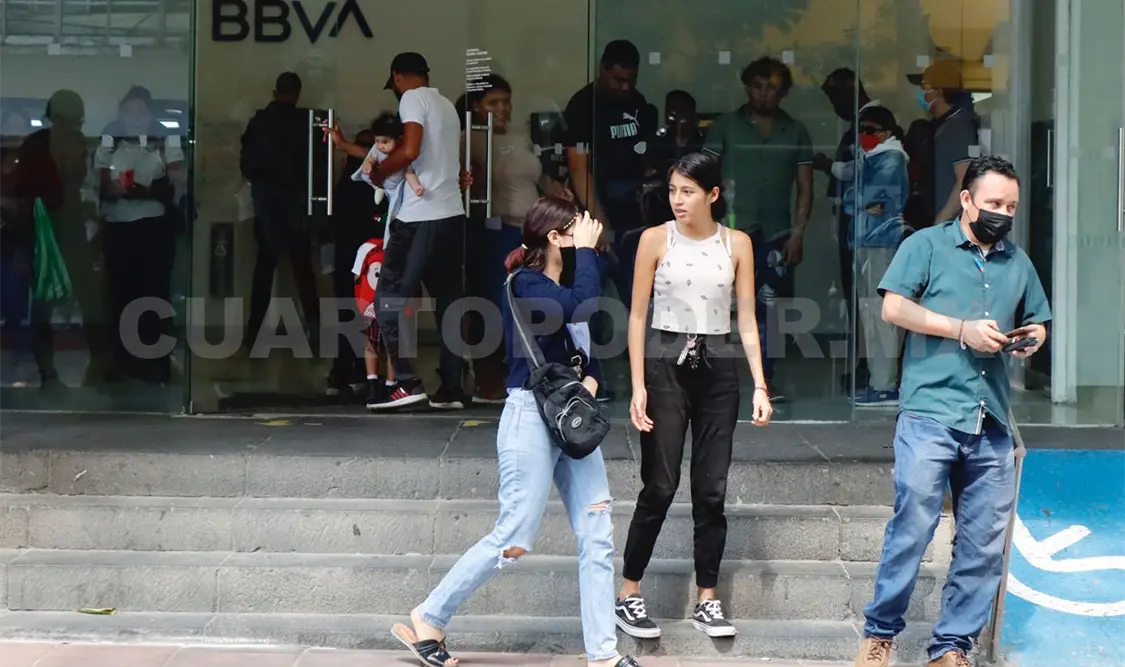 El consultor dijo que las remesas son un importante ingreso de dinero, pero gran parte se va en consumo. Diego Pérez / CP