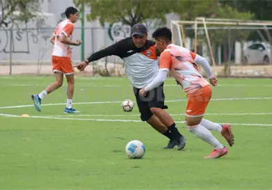 Nace la Academia V. Le&oacute;n