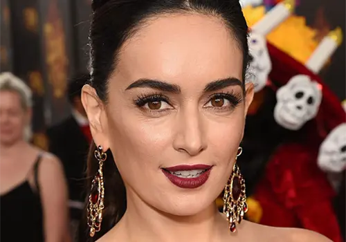 Ana de la Reguera toma valor