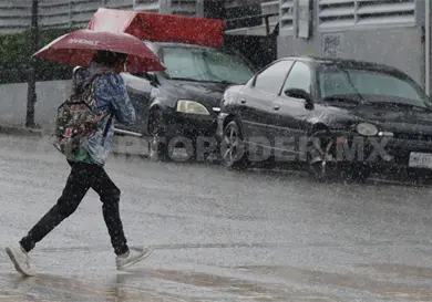 Advierten heladas e intensas lluvias