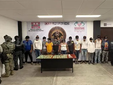 Detienen a 14 vendedores de drogas en dos municipios Detienen a 14 vendedores de drogas en dos municipios