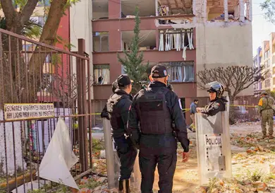 Alcaldía apoyará a vecinos afectados por explosión Alcaldía apoyará a vecinos afectados por explosión