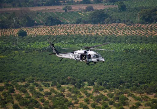 Refuerzan Plan Michoacán con helicópteros artillados Refuerzan Plan Michoacán con helicópteros artillados