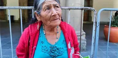 Atleta galardonada lleva 142 días viviendo en la calle Atleta galardonada lleva 142 días viviendo en la calle