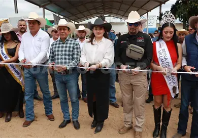 Inauguran la Expo Feria Villaflores