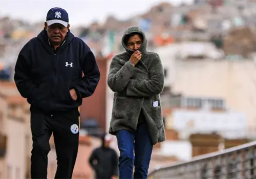 Frente frío 27 deja dos muertos; afecta a 7 estados Frente frío 27 deja dos muertos; afecta a 7 estados