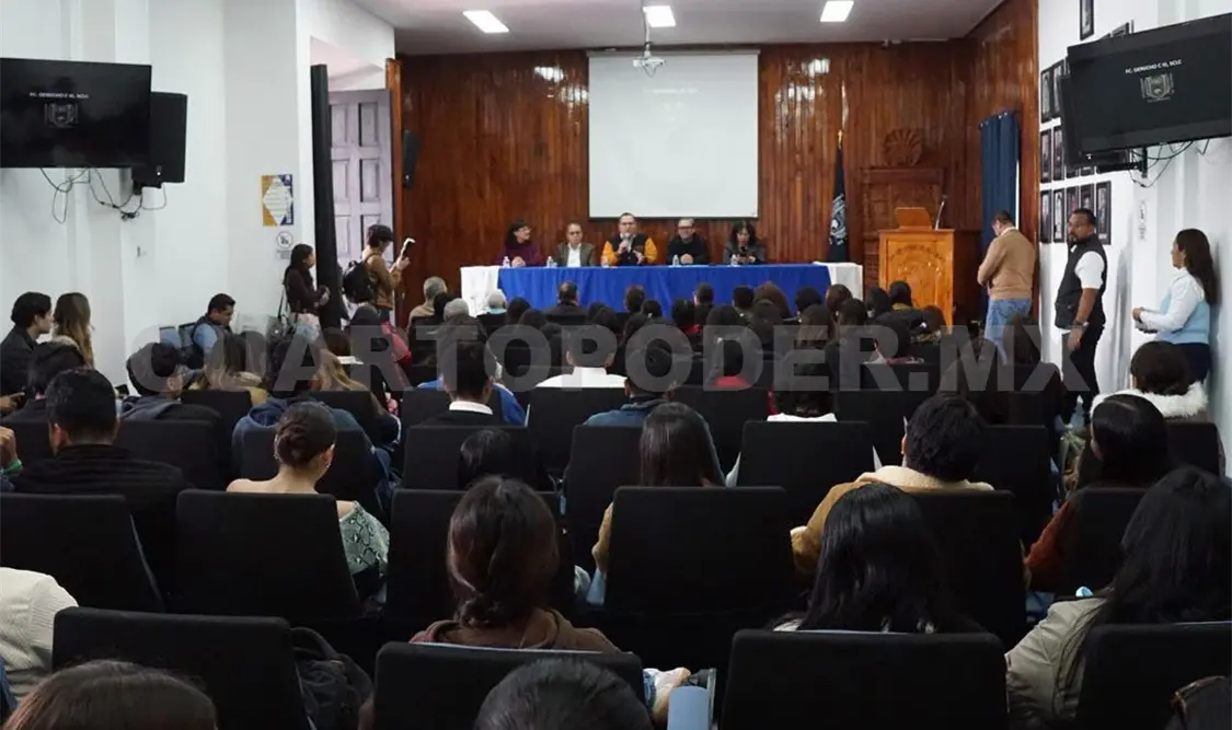 El rector dio la bienvenida a los estudiantes de nuevo ingreso. CP