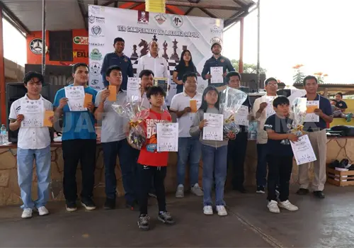 Jorge Santiz conquista el tablero en Bachajón Jorge Santiz conquista el tablero en Bachajón