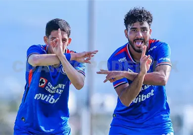 Samuel Espinosa se reencuentra con el gol