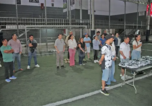 Presentan nueva piel de Leones de Tuxtla