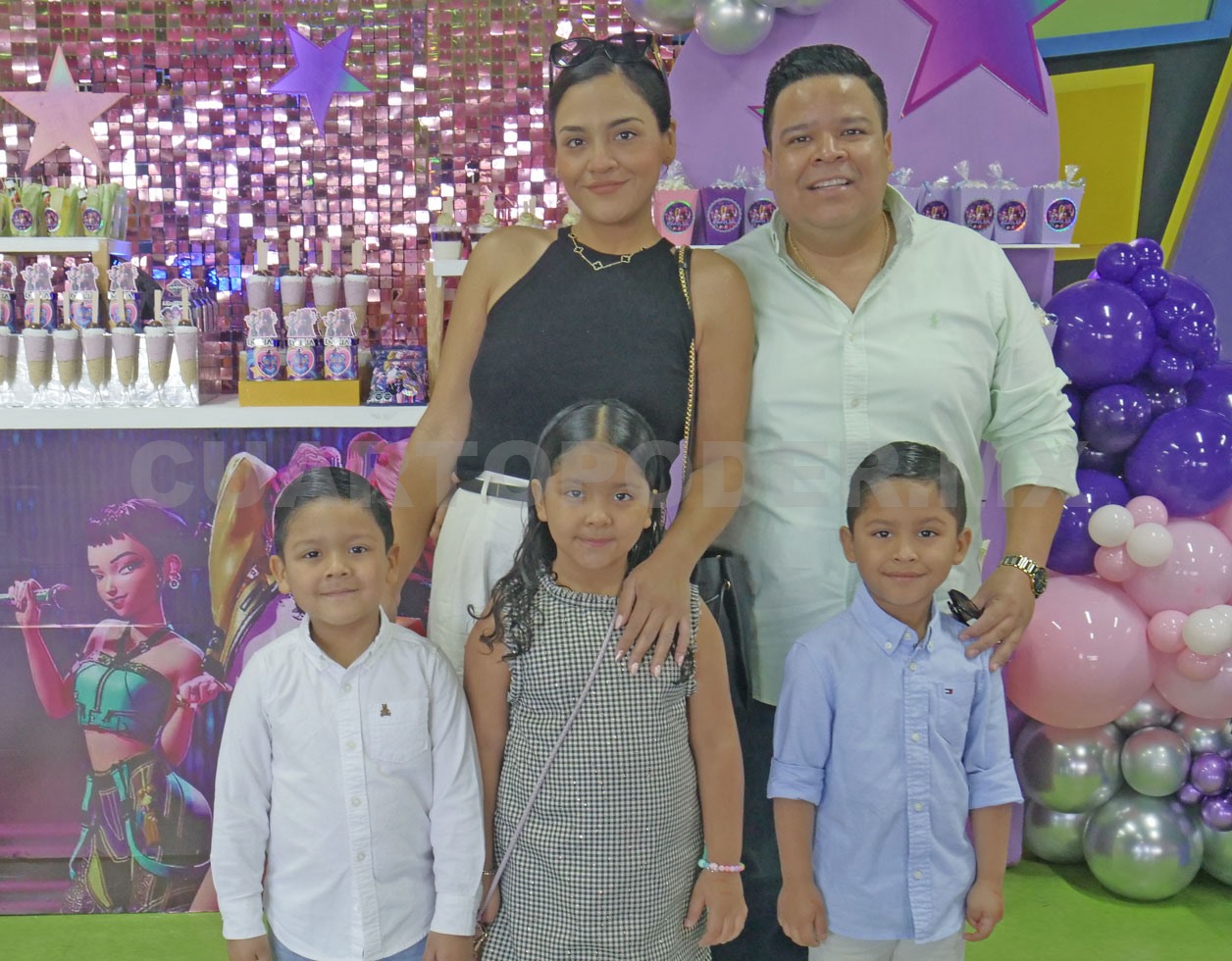 Celebrando los 5 años de Emilia